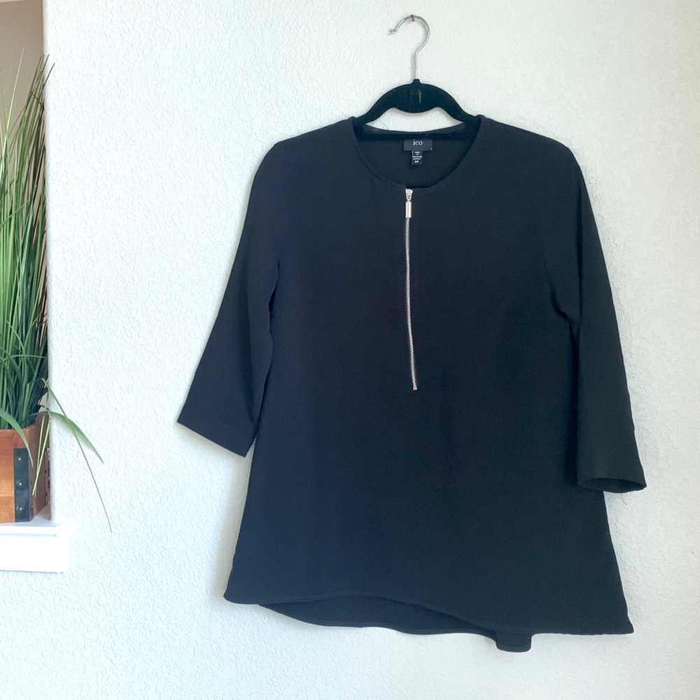 ICO Black Flowy Top